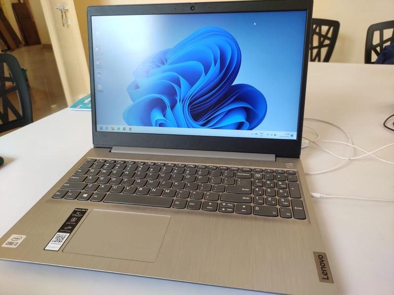 ideapad 3 15IML05