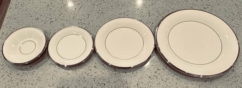 LENOX CONSTANCE プレート ５枚 Westmore 5-Piece Place Setting – Lenox Corporation
