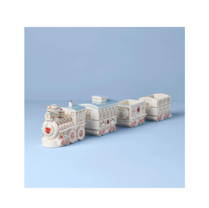 Lenox Holiday Village Christmas Train Server – Lenox Corporation