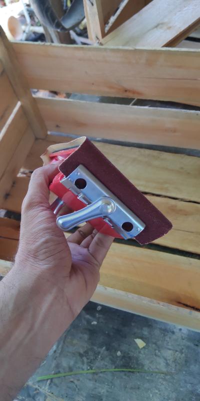 Ouvrir la fenêtre modale de l'avis 1 sur 6