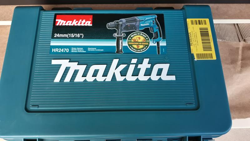 Makita HR2470FT Perforateur burineur - SDS-plus - Mandrin supp. - coffret -  780 W - 2,4 J
