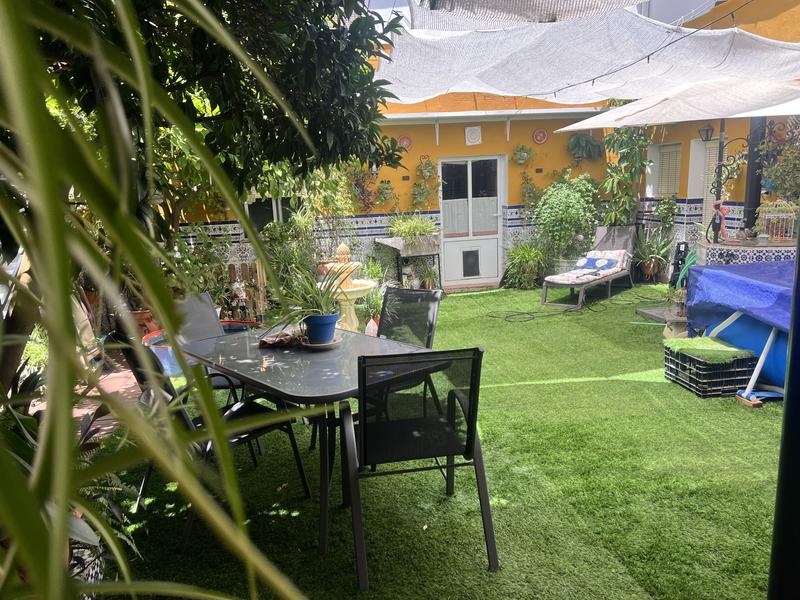 Abrir modal de revisión 1 de 1