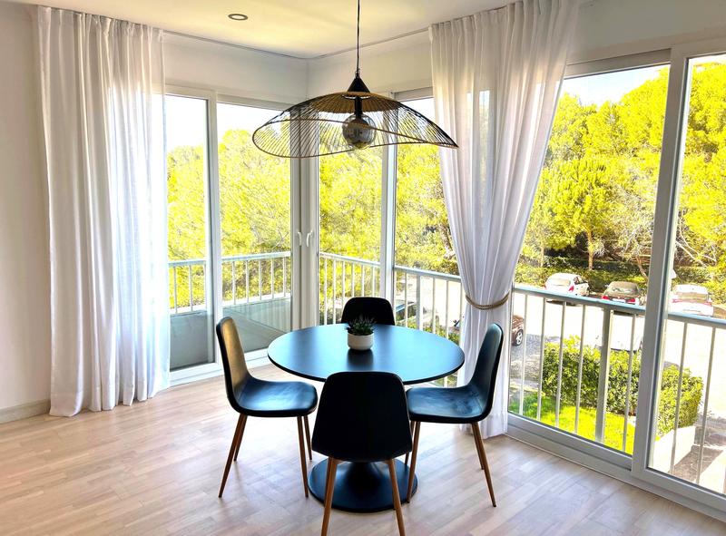 Abrir modal de revisión 1 de 1