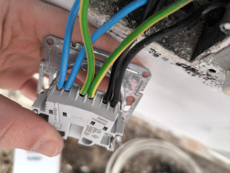 Abrir modal de revisión 1 de 1