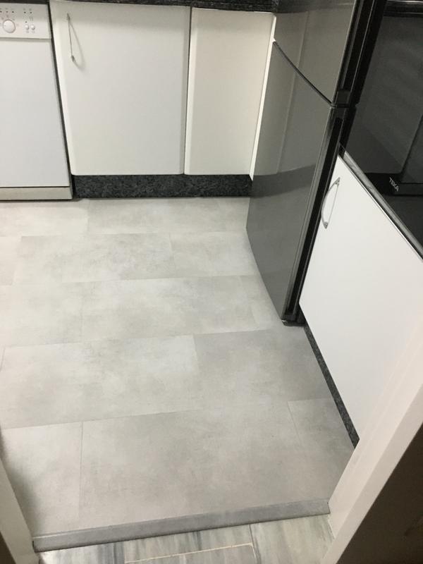 Ouvrir la fenêtre modale de l'avis 1 sur 3