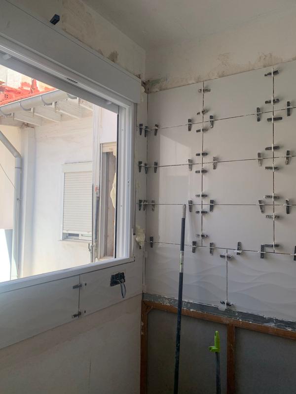 Ouvrir la fenêtre modale de l'avis 1 sur 2