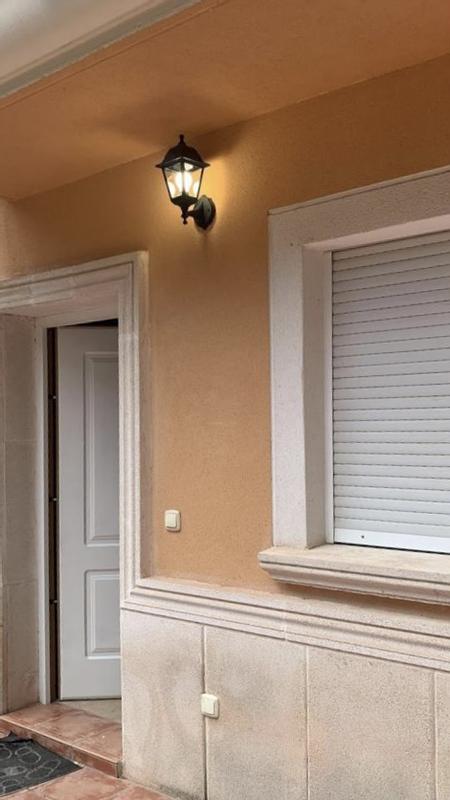 Abrir modal de revisión 1 de 2