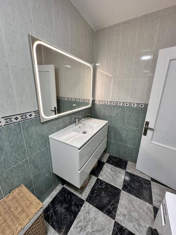 Abrir modal de revisión 1 de 1