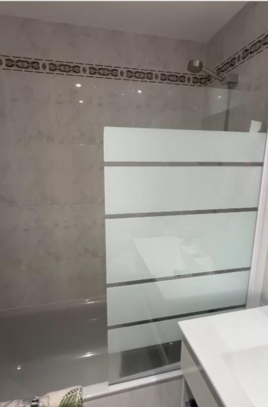 Abrir modal de revisión 1 de 1