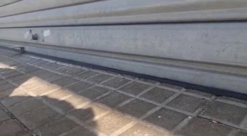 Ouvrir la fenêtre modale de l'avis 1 sur 2