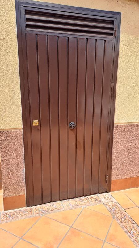 Abrir modal de revisión 1 de 1