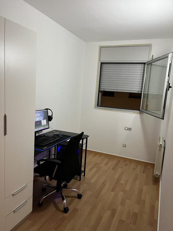 Abrir modal de revisión 1 de 1