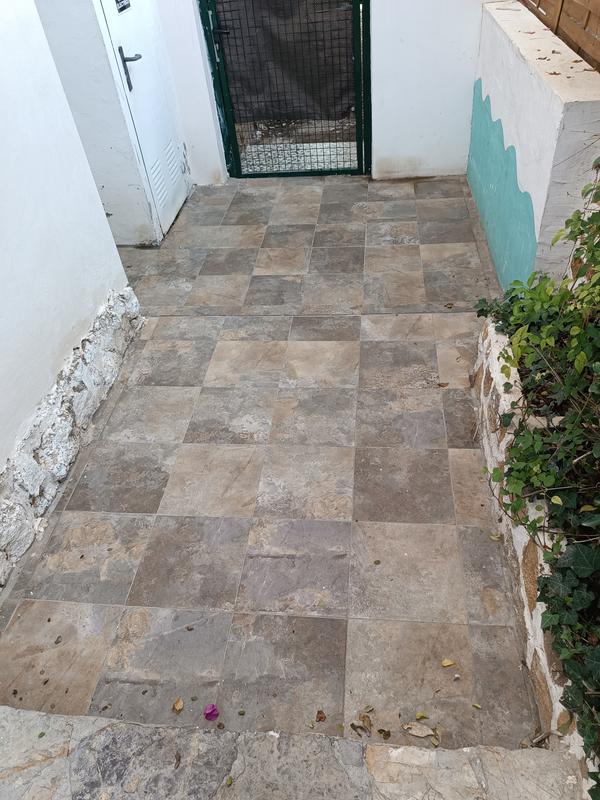 Abrir modal de revisión 1 de 1