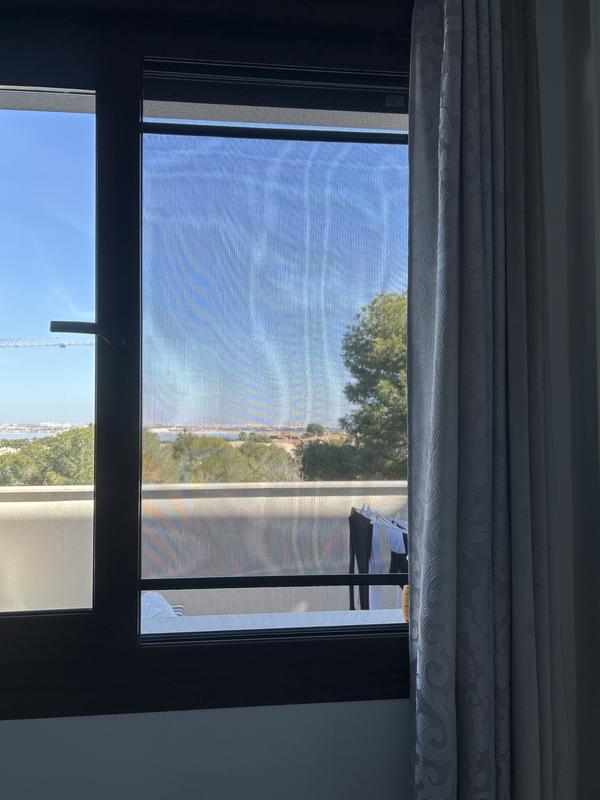 Abrir modal de revisión 1 de 1