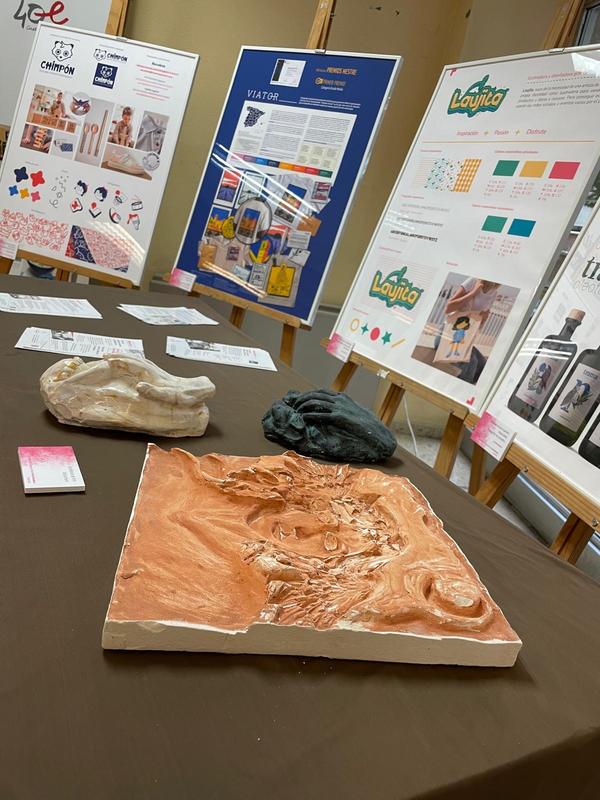 Abrir modal de revisión 1 de 1