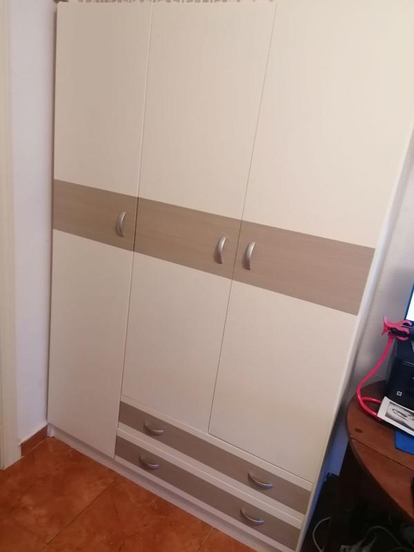 Abrir modal de revisión 1 de 2