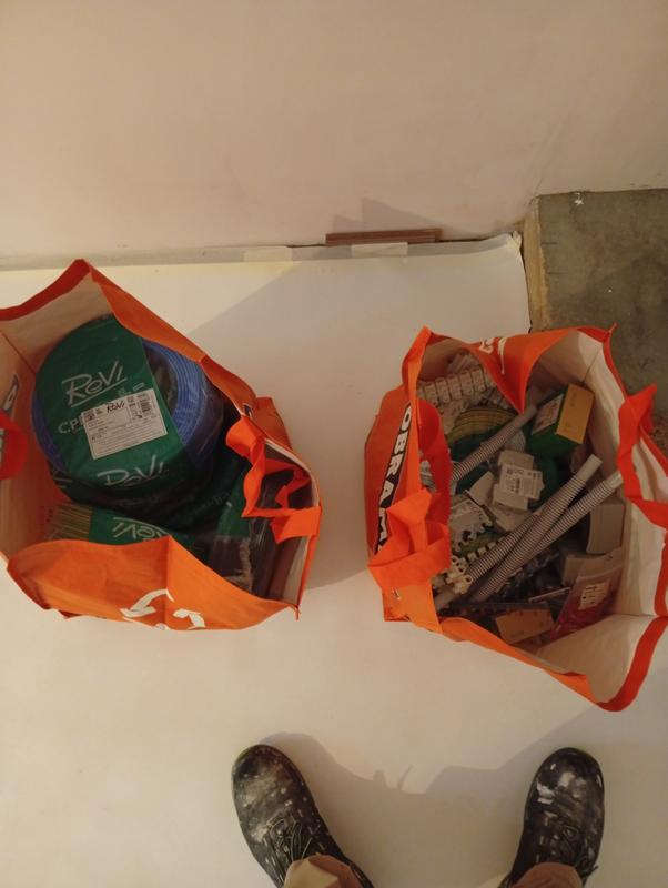 Abrir modal de revisión 1 de 1