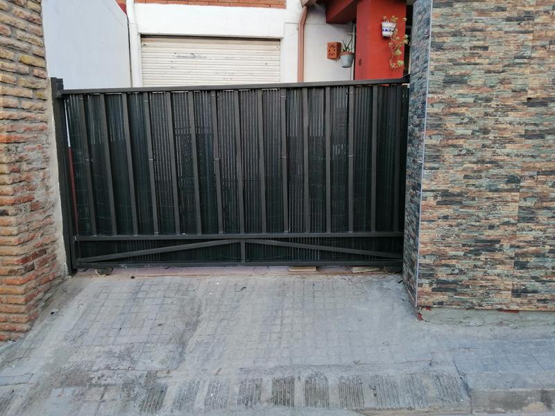 Revisione aperta modale 1 su 2