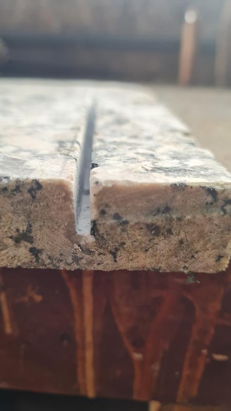 Ouvrir la fenêtre modale de l'avis 1 sur 2