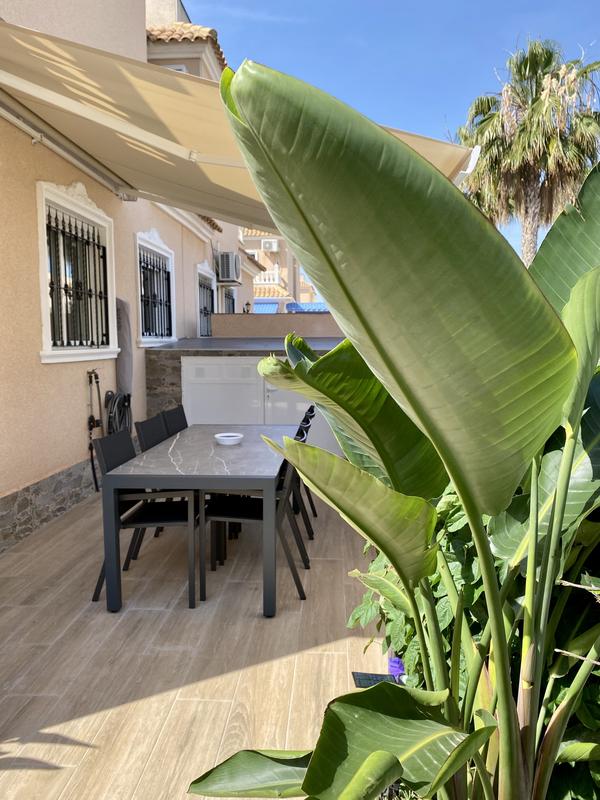 Abrir modal de revisión 1 de 5