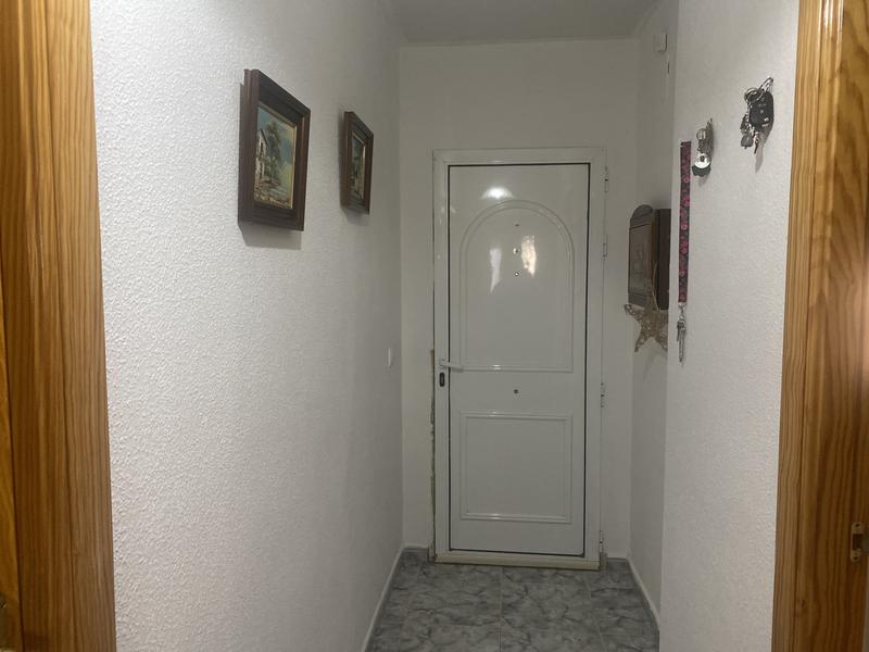 Abrir modal de revisión 1 de 1