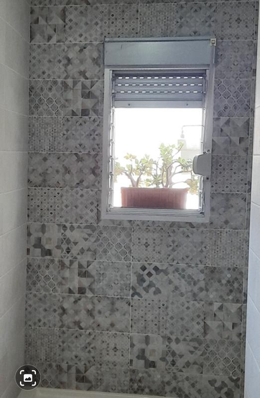 Abrir modal de revisión 1 de 1