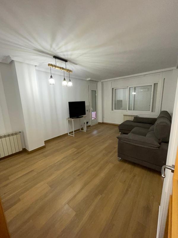 Otwórz okno opinii 1 na stronie 1