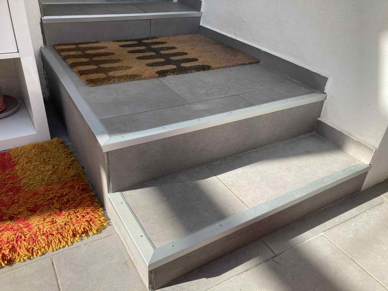 Abrir modal de revisión 1 de 1