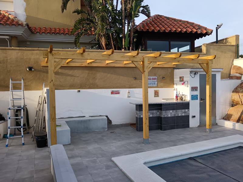 Abrir modal de revisión 1 de 1