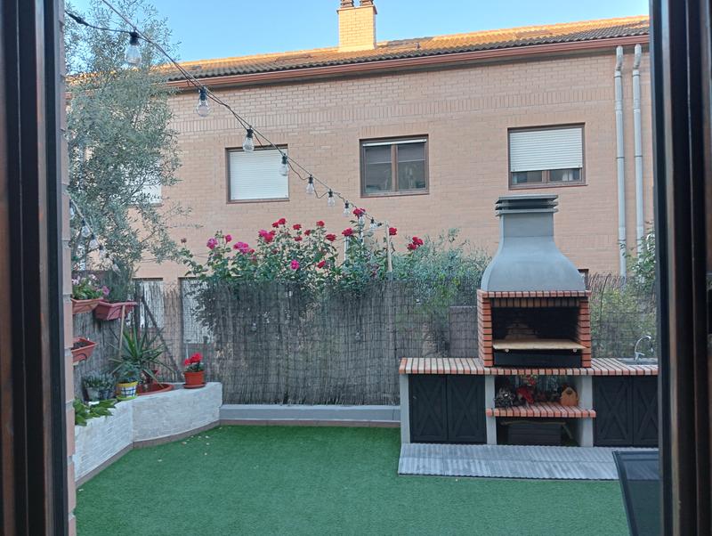 Abrir modal de revisión 1 de 1