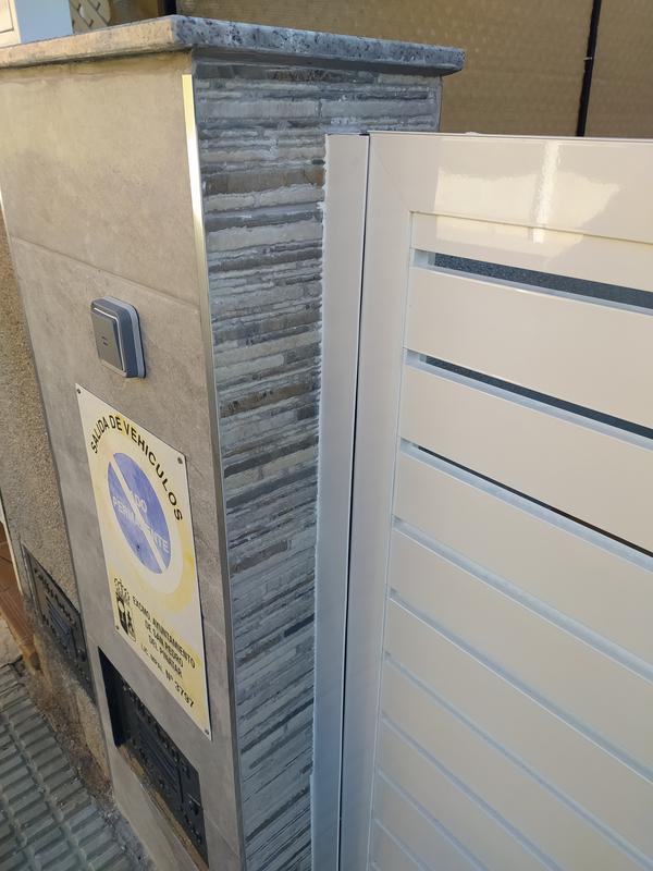 Abrir modal de revisión 1 de 1