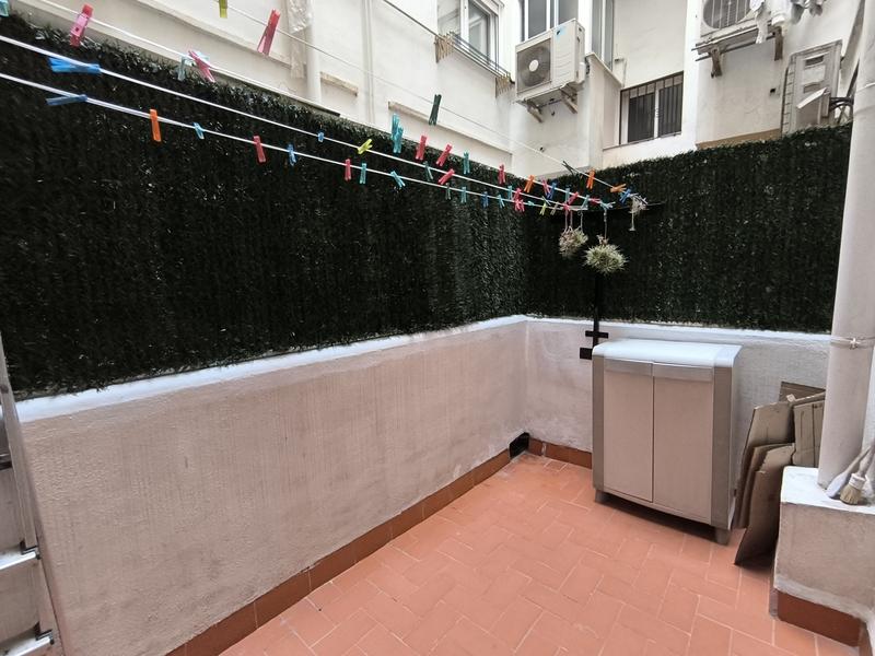 Abrir modal de revisión 1 de 1