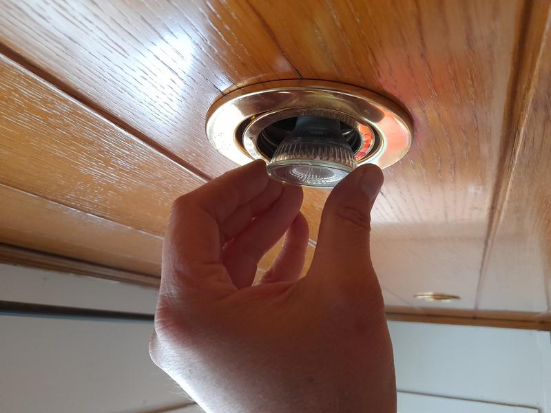 Abrir modal de revisión 1 de 1