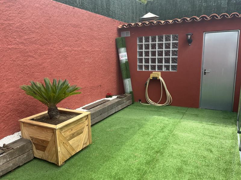 Abrir modal de revisión 1 de 1