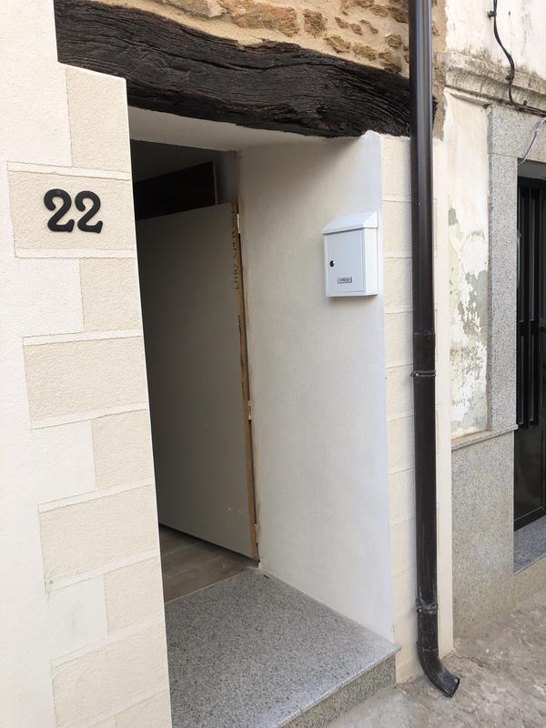 Abrir modal de revisión 1 de 1