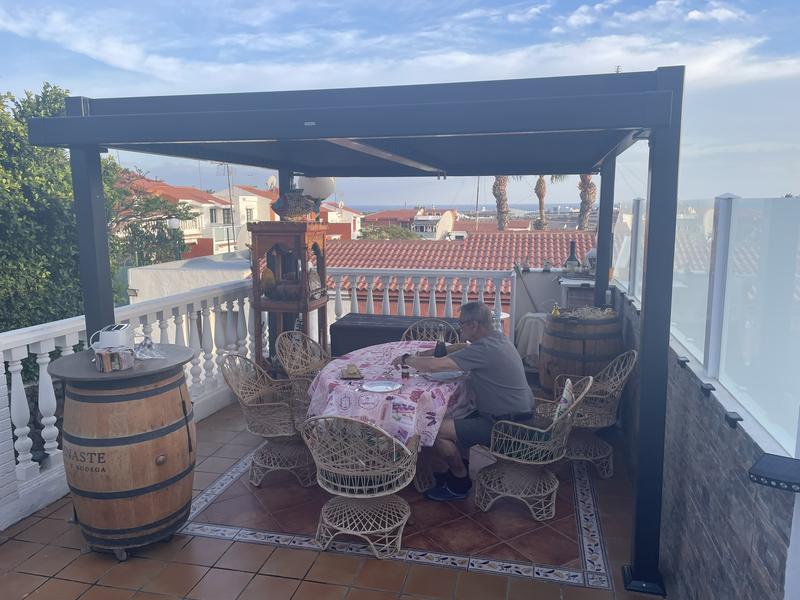 Ouvrir la fenêtre modale de l'avis 1 sur 1