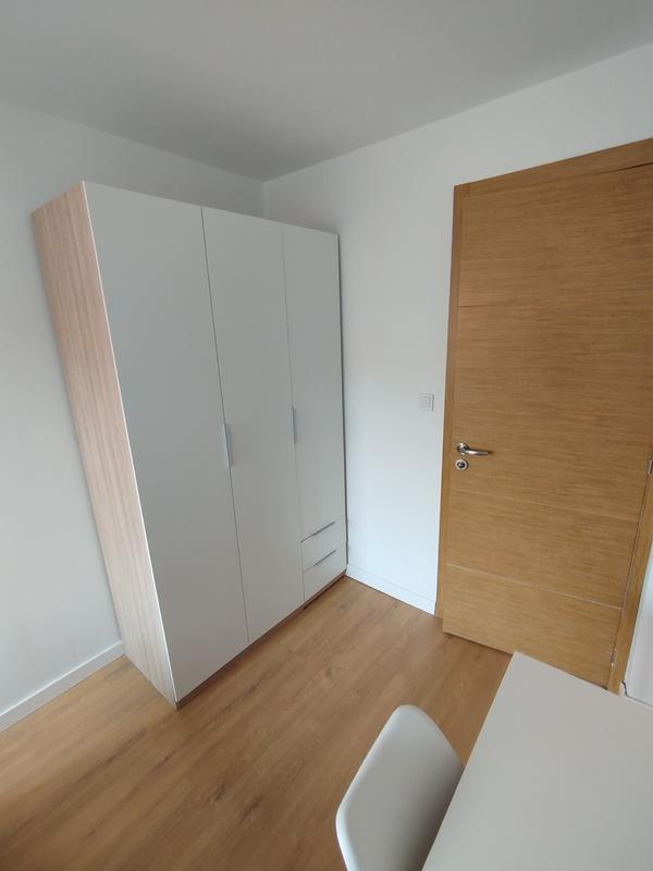 Abrir modal de revisión 1 de 1