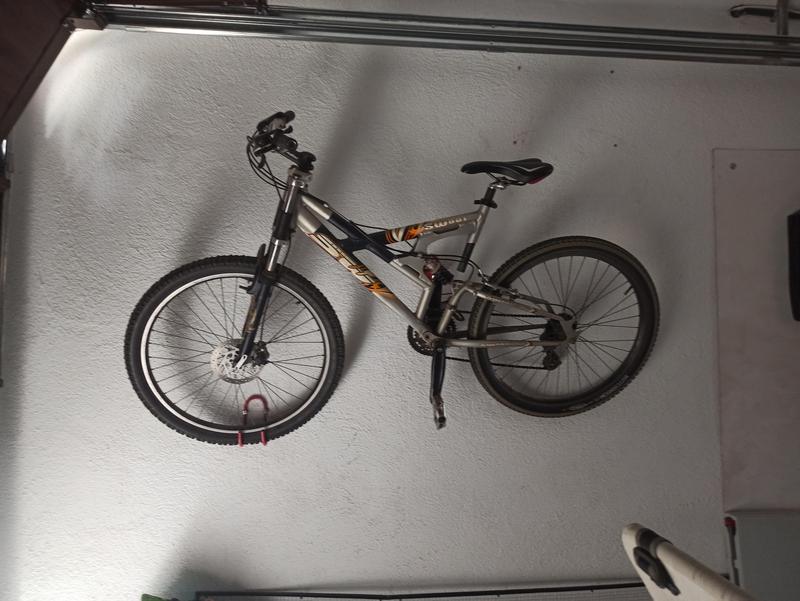 Ouvrir la fenêtre modale de l'avis 1 sur 2