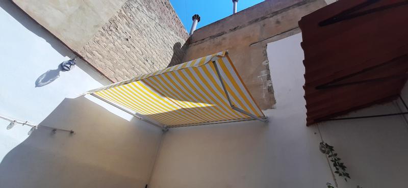 Ouvrir la fenêtre modale de l'avis 1 sur 1