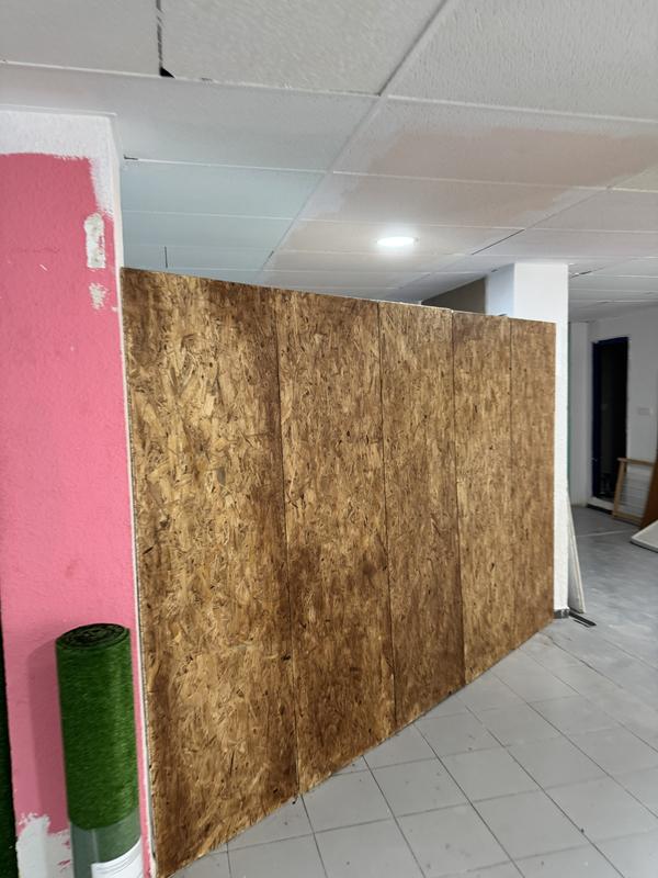 Abrir modal de revisión 1 de 1