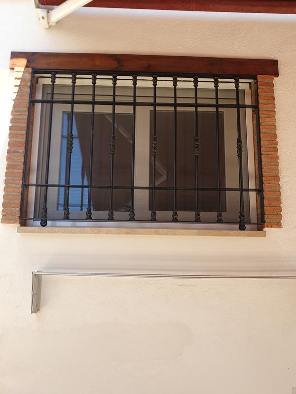 Abrir modal de revisión 1 de 2