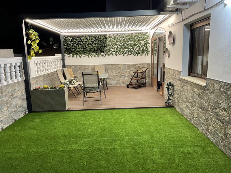 Abrir modal de revisión 1 de 1