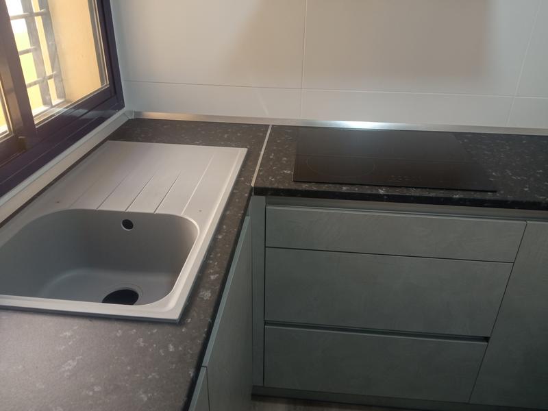 Abrir modal de revisión 1 de 1