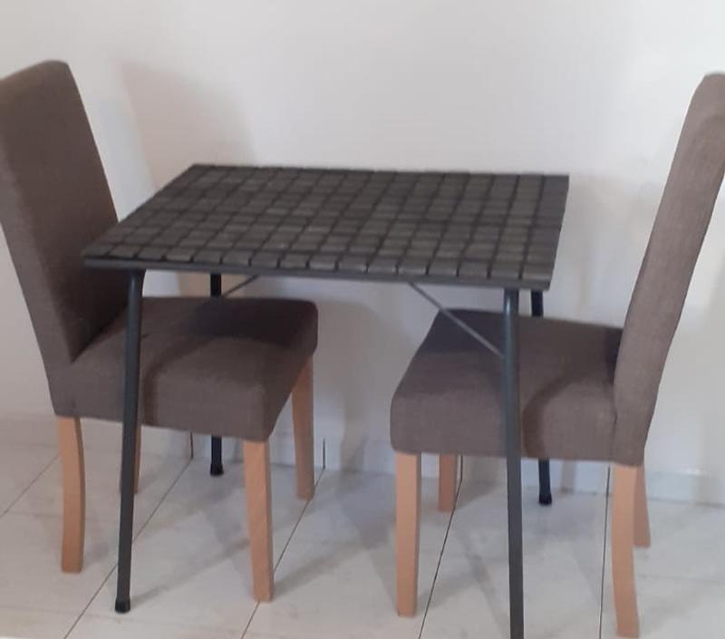 Abrir modal de revisión 1 de 2