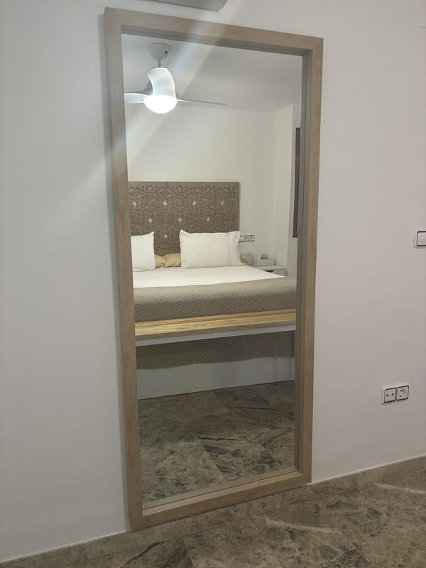 Abrir modal de revisión 1 de 1