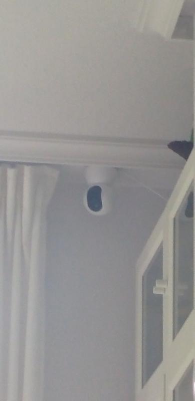 Cámara de vigilancia XIAOMI conectada de forma inalámbrica, blanca  giratoria 360°