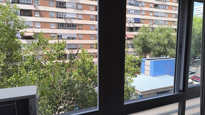 Abrir modal de revisión 1 de 1