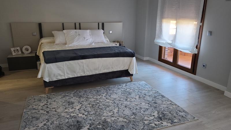 Abrir modal de revisión 1 de 1