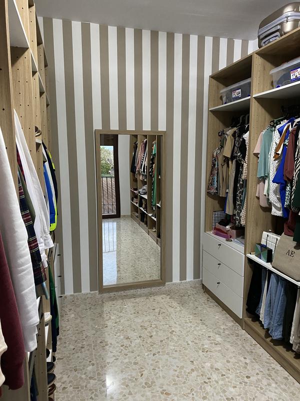 Abrir modal de revisión 1 de 1