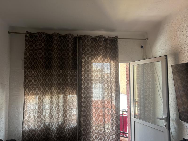 Abrir modal de revisión 1 de 1